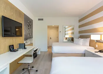 Pestana South Beach Art Deco Miami hotel thumbnail 6