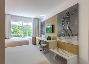Pestana South Beach Art Deco Miami hotel thumbnail 7