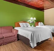Econo Lodge Tallahassee Downtown - University hotel detail image 7