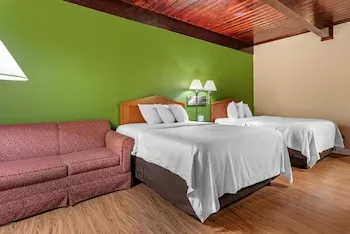 Econo Lodge Tallahassee Downtown - University hotel thumbnail 7