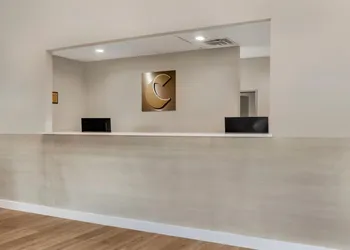 Comfort Inn & Suites Red Oak - Dallas Area hotel thumbnail 2