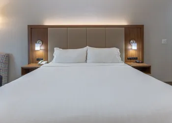 Holiday Inn Express Indianapolis - Southeast by IHG hotel thumbnail 2