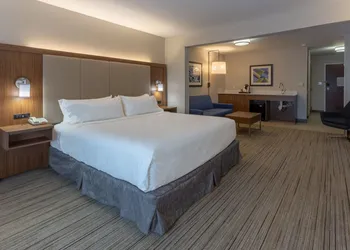 Holiday Inn Express Indianapolis - Southeast by IHG hotel thumbnail 6