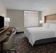 Holiday Inn Hasbrouck Heights-Meadowlands by IHG hotel detail image 7