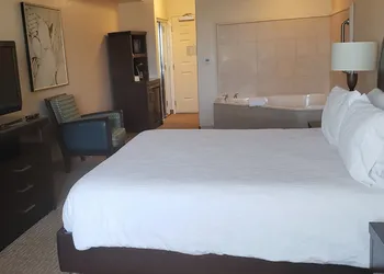 Hilton Garden Inn San Bernardino hotel thumbnail 8