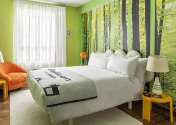 Pelican Hotel hotel thumbnail 6
