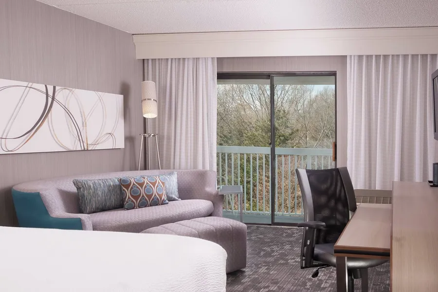 Courtyard Greenville-Spartanburg by Marriott hotel detail image 6