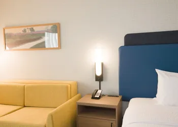 Hampton Inn Chicago-Carol Stream hotel thumbnail 5