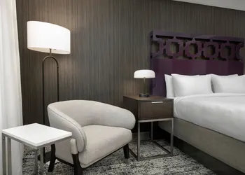 Courtyard by Marriott San Diego Downtown hotel thumbnail 8