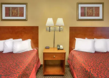 Days Inn by Wyndham Gulfport hotel thumbnail 5