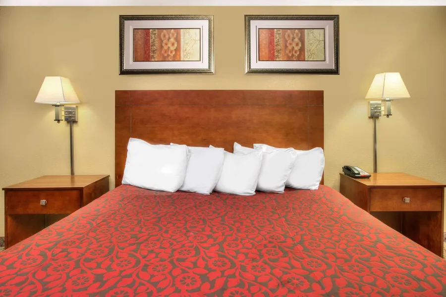 Days Inn by Wyndham Gulfport hotel detail image 6