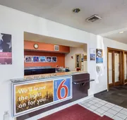 Motel 6 Saukville, WI hotel detail image 4