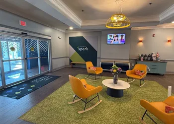 Spark by Hilton Brandon hotel thumbnail 2