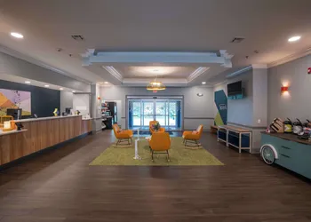 Spark by Hilton Brandon hotel thumbnail 4