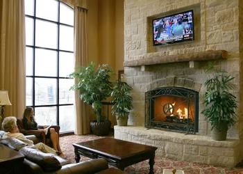 Hampton Inn & Suites Fredericksburg hotel thumbnail 5
