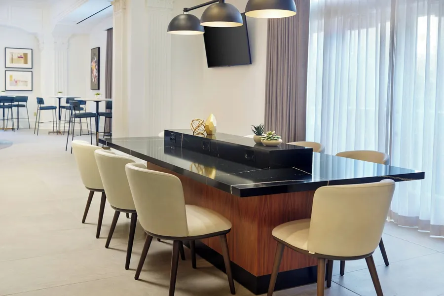 Courtyard by Marriott New Orleans French Quarter/Iberville hotel detail image 2