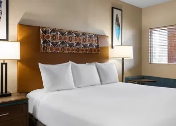 Worldmark Scottsdale hotel thumbnail 2