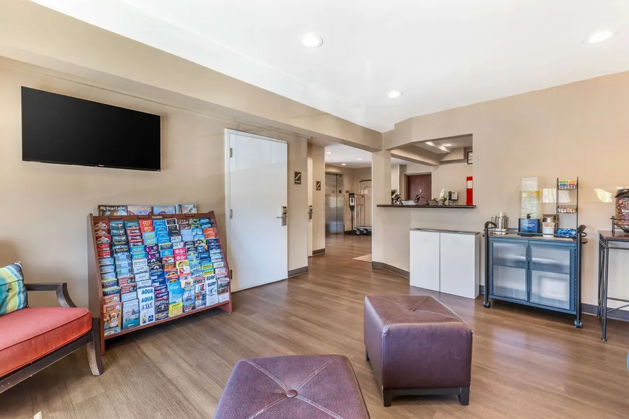 Comfort Inn Monterey Park - Los Angeles hotel detail image 6