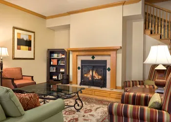 Country Inn & Suites by Radisson, Salina, KS hotel thumbnail 3