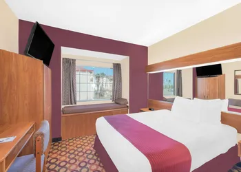 Microtel Inn & Suites by Wyndham Aransas Pass/Corpus Christi hotel thumbnail 5