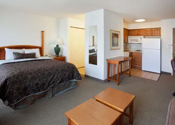 Sonesta ES Suites San Antonio Northwest - Medical Center hotel thumbnail 4