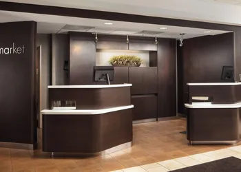 Courtyard by Marriott Indianapolis at the Capitol hotel thumbnail 2