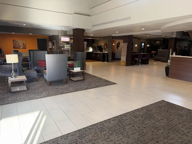 Best Western Plus Miamisburg-Dayton Suites, Banquets & Hotel hotel detail image 2