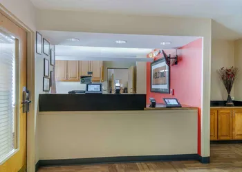 Extended Stay America Select Suites Atlanta Perimeter Peacht hotel thumbnail 2