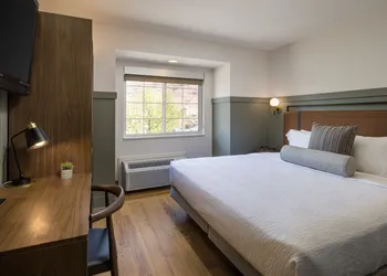 River Canyon Lodge hotel thumbnail 6