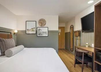 River Canyon Lodge hotel thumbnail 7