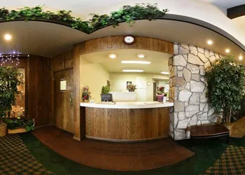 Econo Lodge new Reno - Sparks Convention Center hotel thumbnail 2