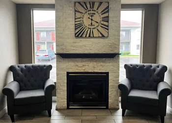 Super 8 by Wyndham Indianapolis/NE/Castleton Area hotel thumbnail 5