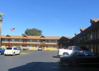 Hotel Salina Beaumont CA hotel thumbnail 5