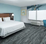 Hampton Inn & Suites Panama City Beach-Pier Park Area hotel detail image 3