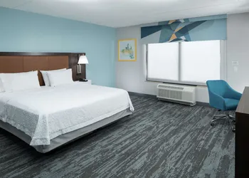 Hampton Inn & Suites Panama City Beach-Pier Park Area hotel thumbnail 3