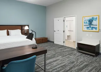 Hampton Inn & Suites Panama City Beach-Pier Park Area hotel thumbnail 8