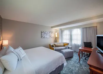 Courtyard by Marriott Norfolk Downtown hotel thumbnail 7