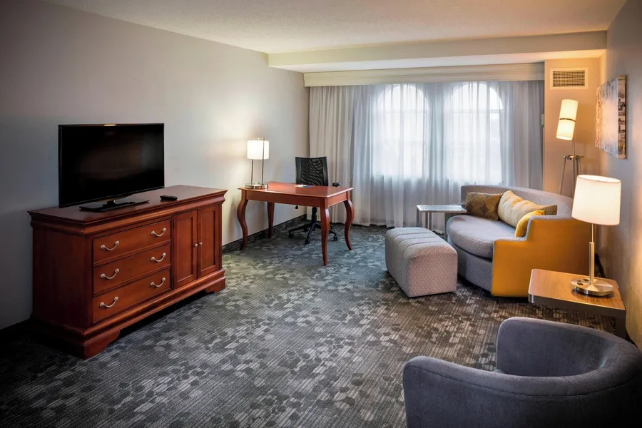 Courtyard by Marriott Norfolk Downtown hotel detail image 6