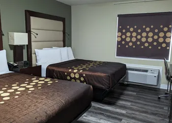Knights Inn Bracebridge hotel thumbnail 4