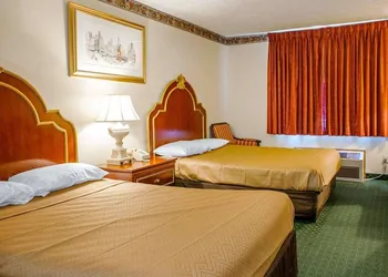 Fairbridge Inn Express Chesterton hotel thumbnail 3