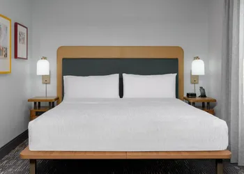 Homewood Suites by Hilton® Orlando-UCF Area hotel thumbnail 8
