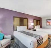 La Quinta Inn & Suites by Wyndham Las Vegas Nellis hotel detail image 7
