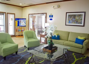 Days Inn & Suites by Wyndham Tucker/Northlake hotel thumbnail 3