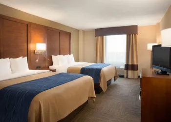 Comfort Inn & Suites Presidential - Downtown Little Rock hotel thumbnail 7