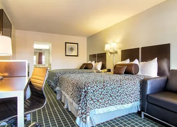 Days Inn by Wyndham Market Center Dallas Love Field hotel thumbnail 5
