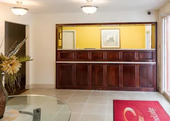Econo Lodge Petersburg - Fort Lee hotel thumbnail 2