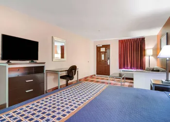 Americas Best Value Inn & Suites Mableton Atlanta hotel thumbnail 6