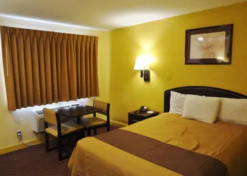 Americas Best Value Inn Goldsboro hotel thumbnail 6