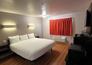 Americas Best Value Inn Apache Junction hotel thumbnail 5