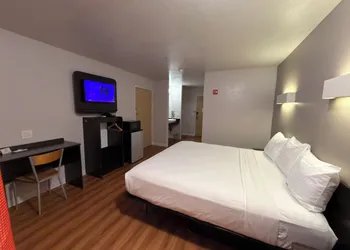 Americas Best Value Inn Apache Junction hotel thumbnail 6